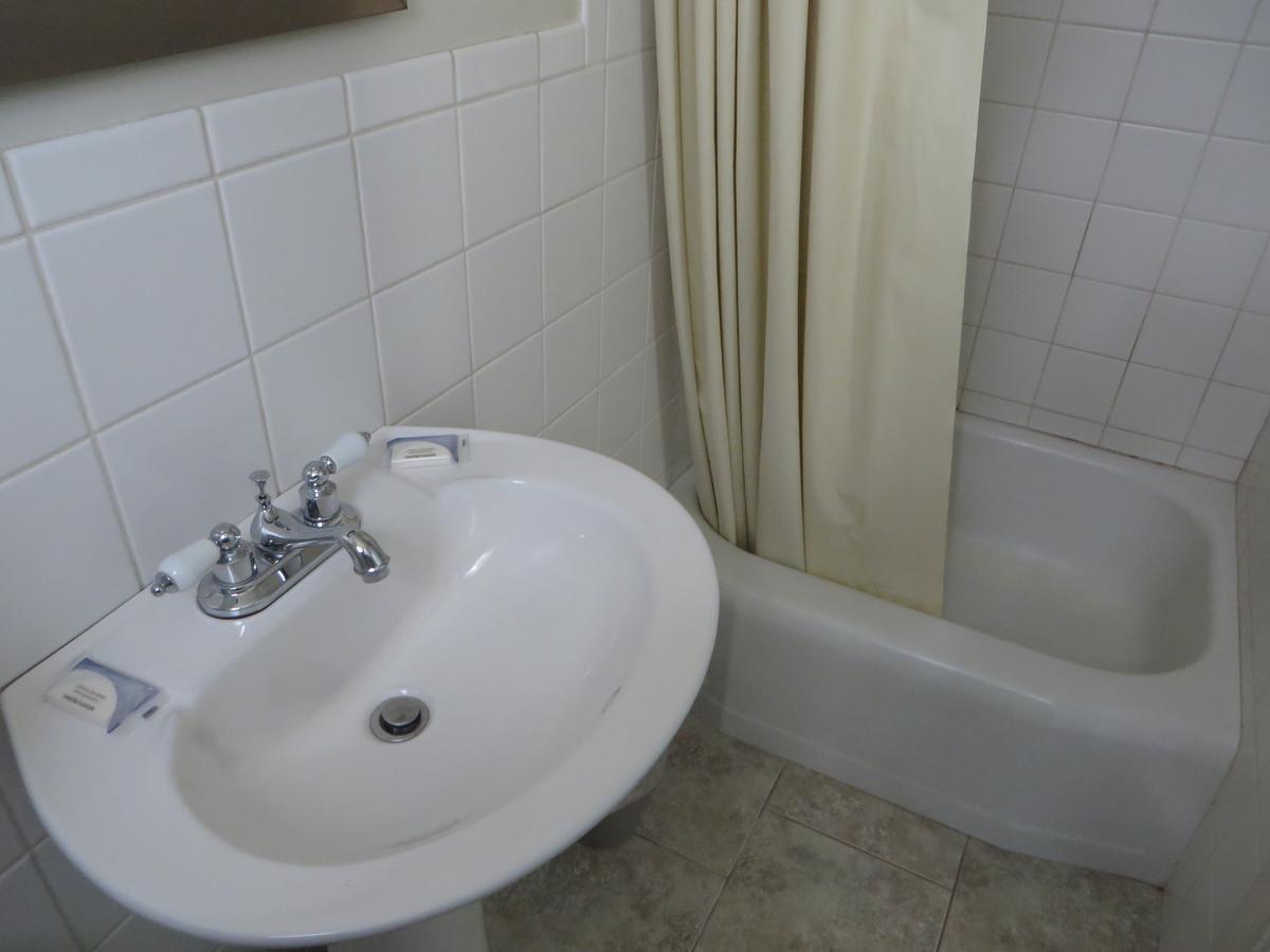 Friendly Motel Greece Bagian luar foto